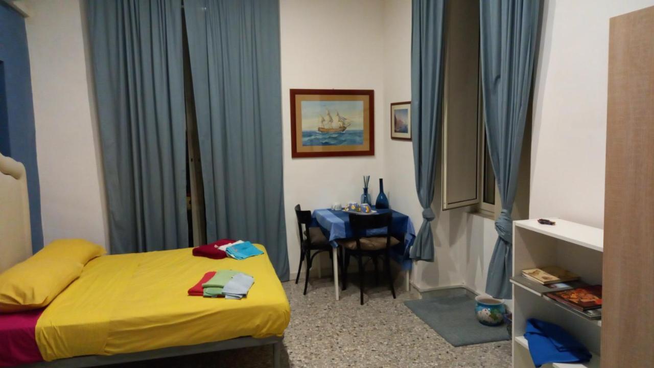 Casa San Biagio 1964 Spaccanapoli Appartement Buitenkant foto